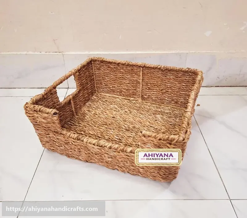 Ahiyana Tray