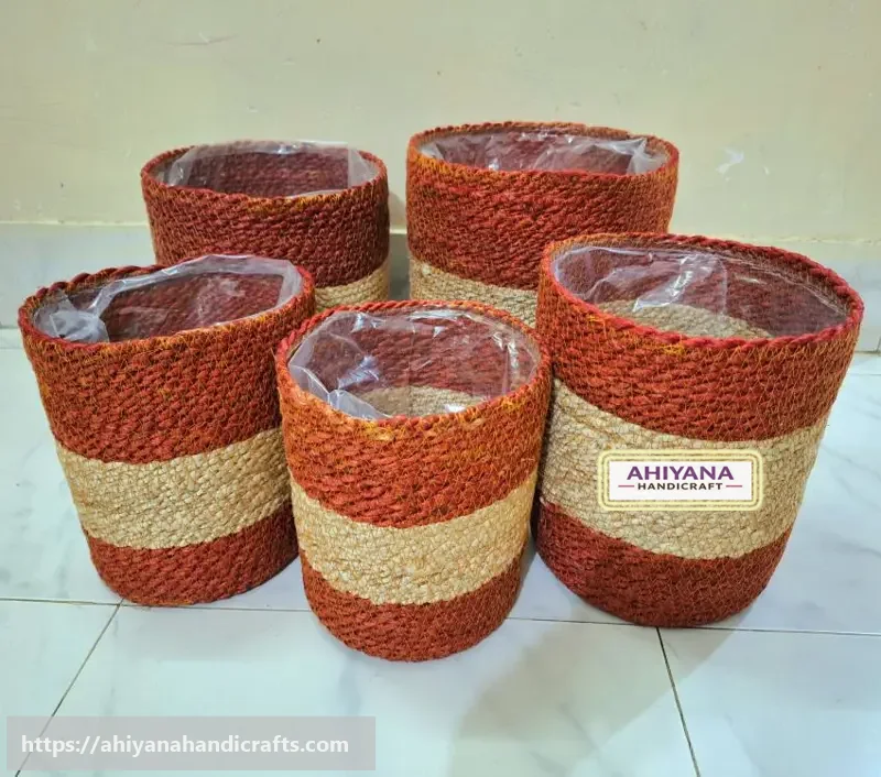 Ahiyana Multi Color Eco-Friendly Natural Seagrass Planter Tub Cover Set With Plastic Lining