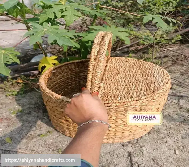 Ahiyana Round Picnic Basket