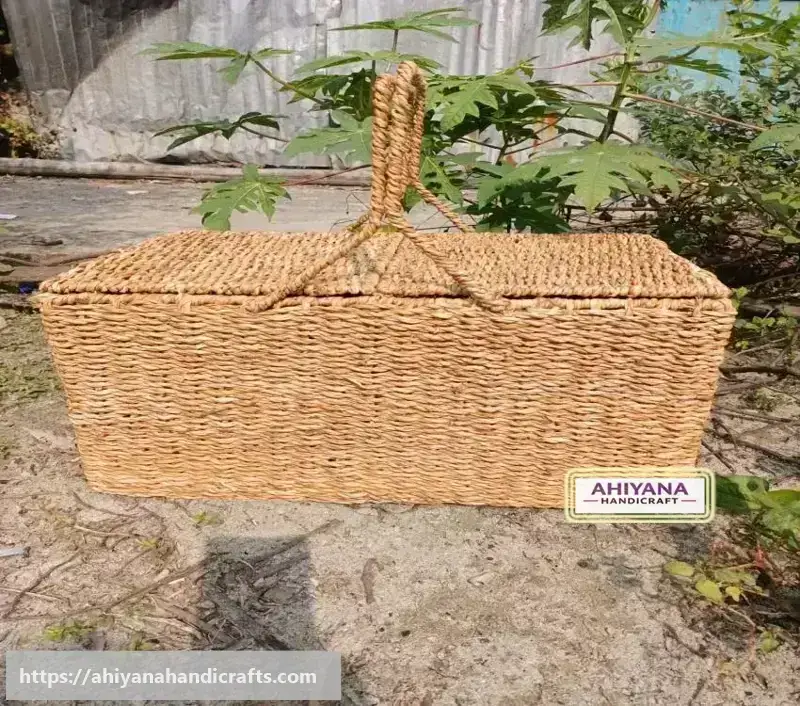 Ahiyana Square Picnic Basket