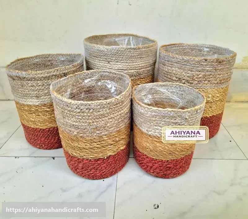 Ahiyana Multi Color Eco-Friendly Natural Seagrass Planter Tub Cover Set With Plastic Lining