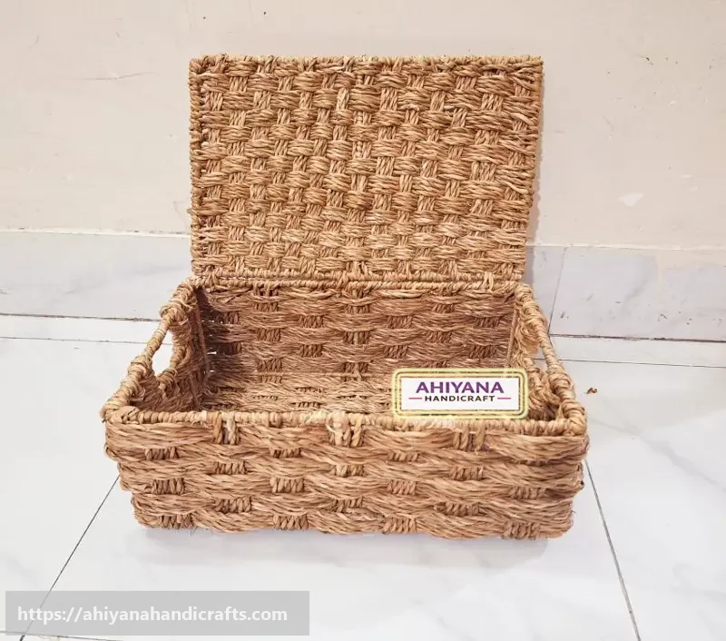 Ahiyana Jewelry Box