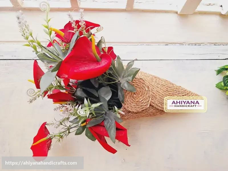 Ahiyana Handmade Natural Seagrass V-Shape Wall Hanging Flower Basket and Plant Holder - Thumbnail Image