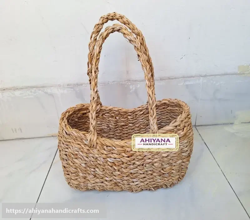 Ahiyana Oval Bag