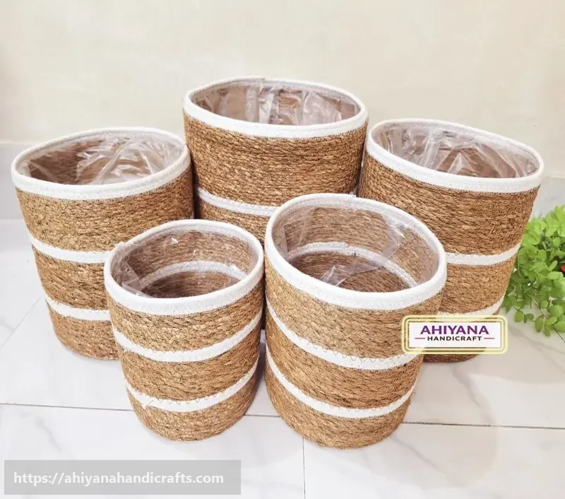 Ahiyana Multi Color Eco-Friendly Natural Seagrass Planter Tub Cover Set With Plastic Lining