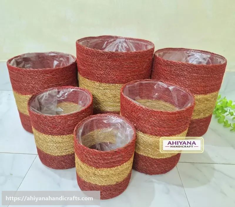 Ahiyana Multi Color Eco-Friendly Natural Seagrass Planter Tub Cover Set With Plastic Lining