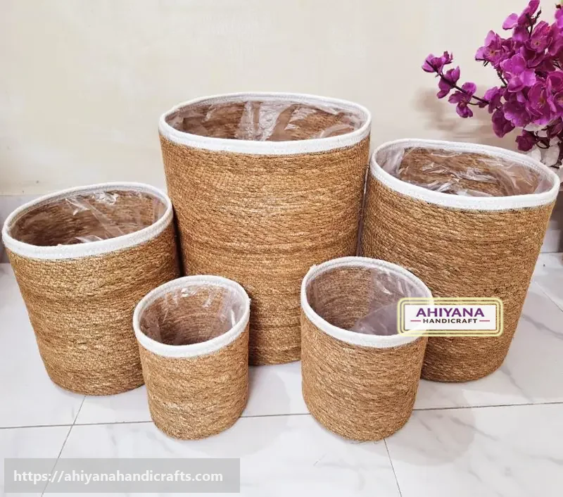 Ahiyana Multi Color Eco-Friendly Natural Seagrass Planter Tub Cover Set With Plastic Lining