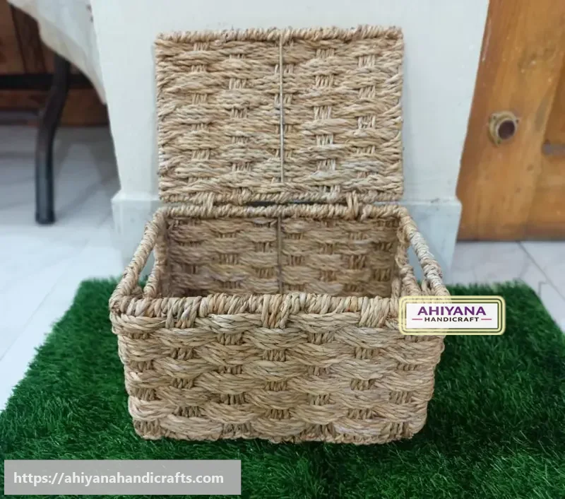 Ahiyana Jewelry Box