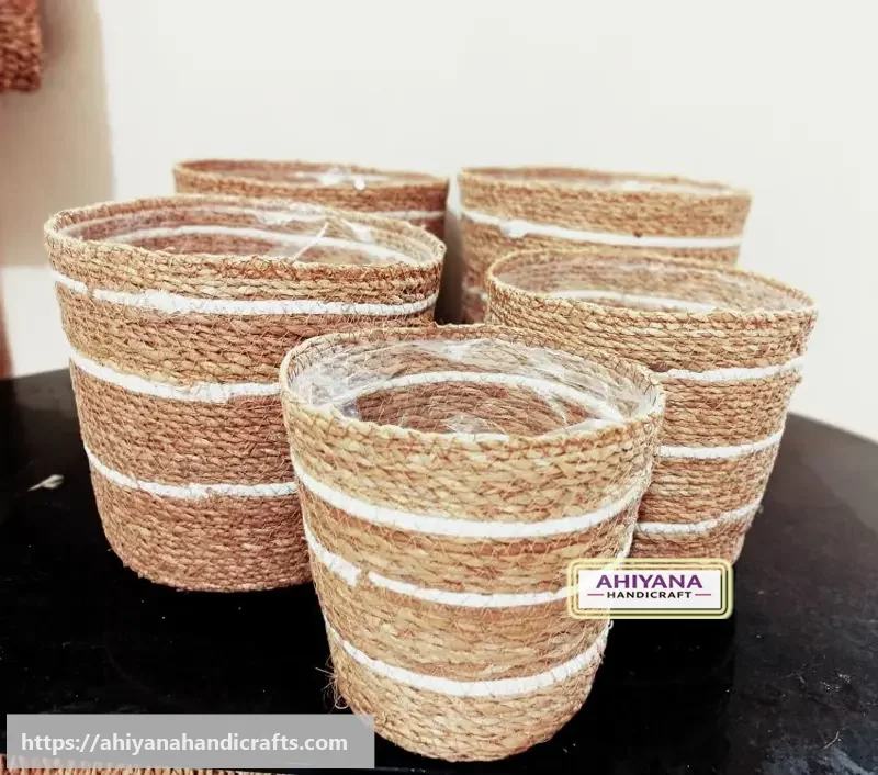 Ahiyana Multi Color Eco-Friendly Natural Seagrass Planter Tub Cover Set With Plastic Lining